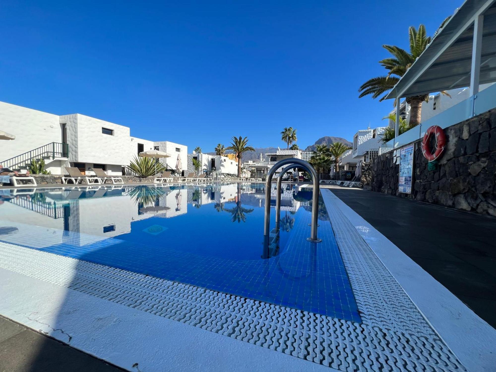 Apartamentos Bungamerica 273 - Costa Adeje Playa de las Americas (Tenerife) Exterior foto