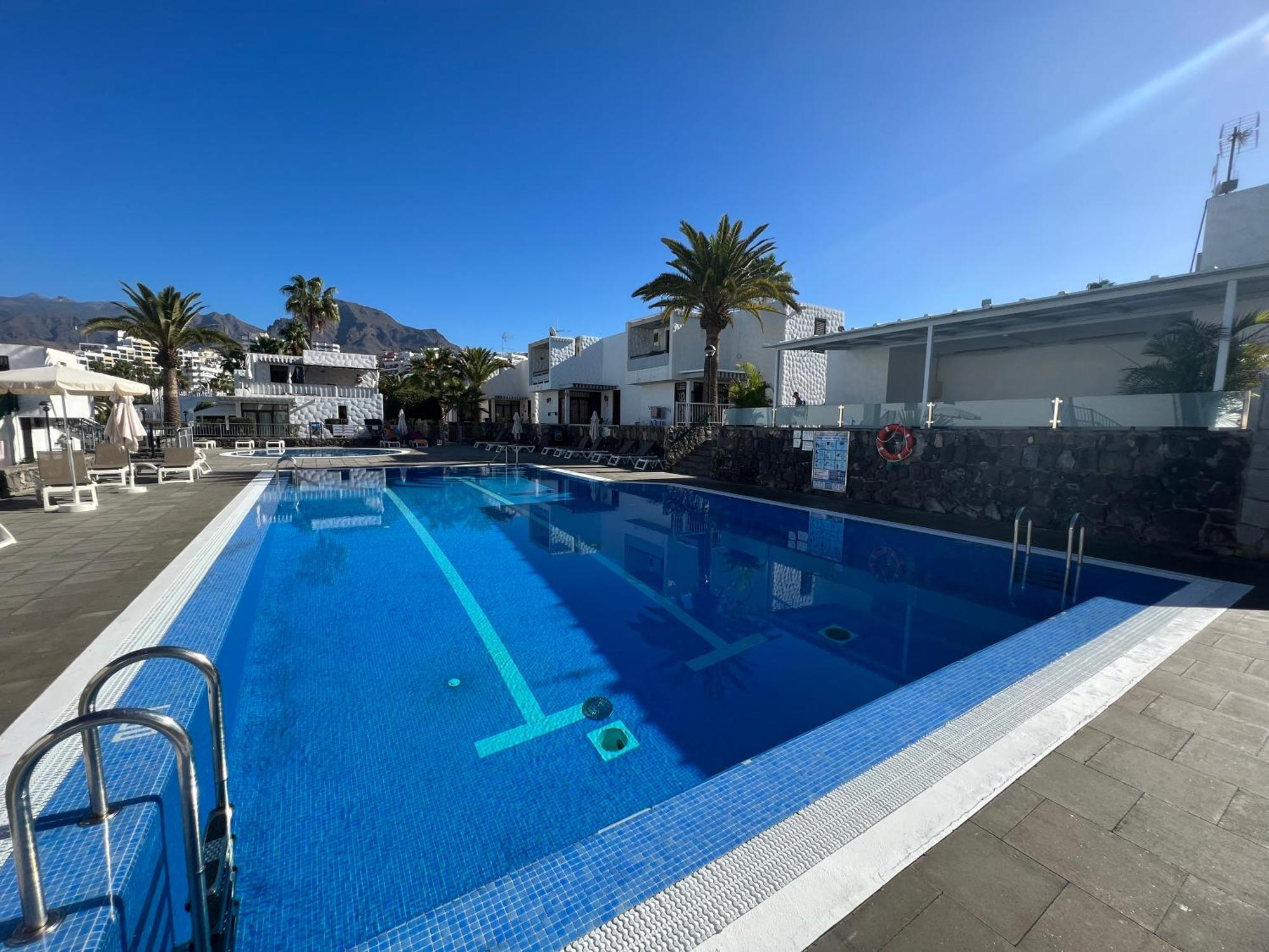 Apartamentos Bungamerica 273 - Costa Adeje Playa de las Americas (Tenerife) Exterior foto